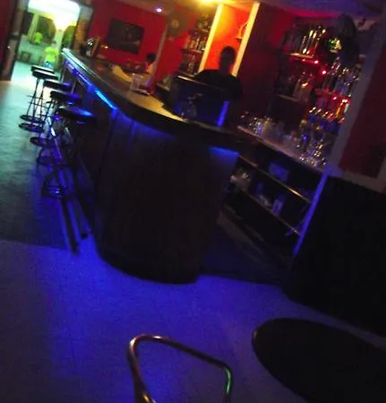 Szálloda Qawra Inn Qawra