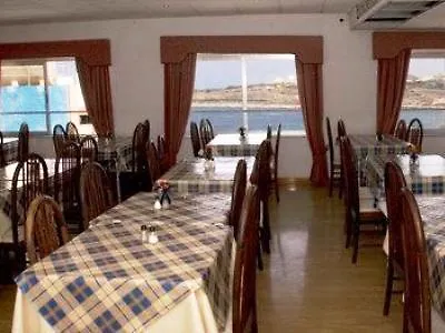 Qawra Inn Hotel